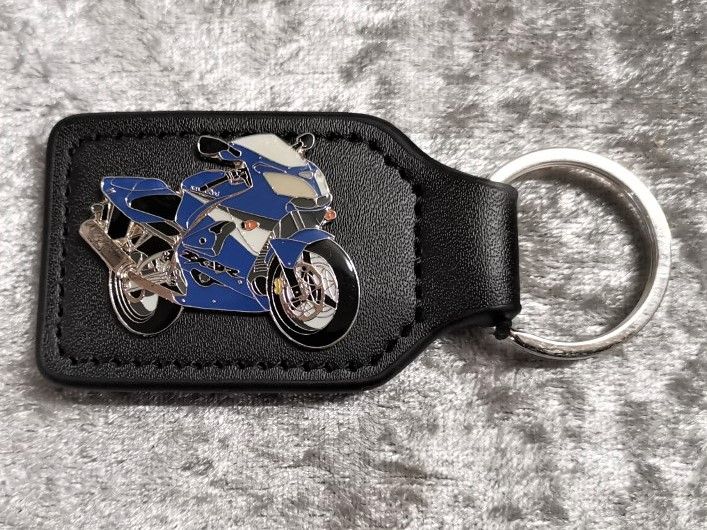 ZX9R badged keyring (0915)