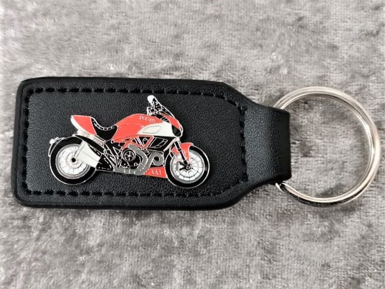 As Ducati Diavel badged keyring (1180)