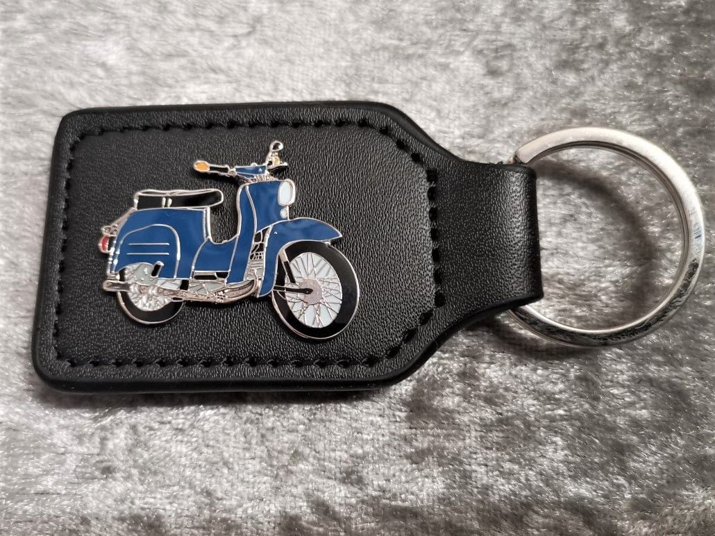 As Simson Swallow badged keyring (0656)