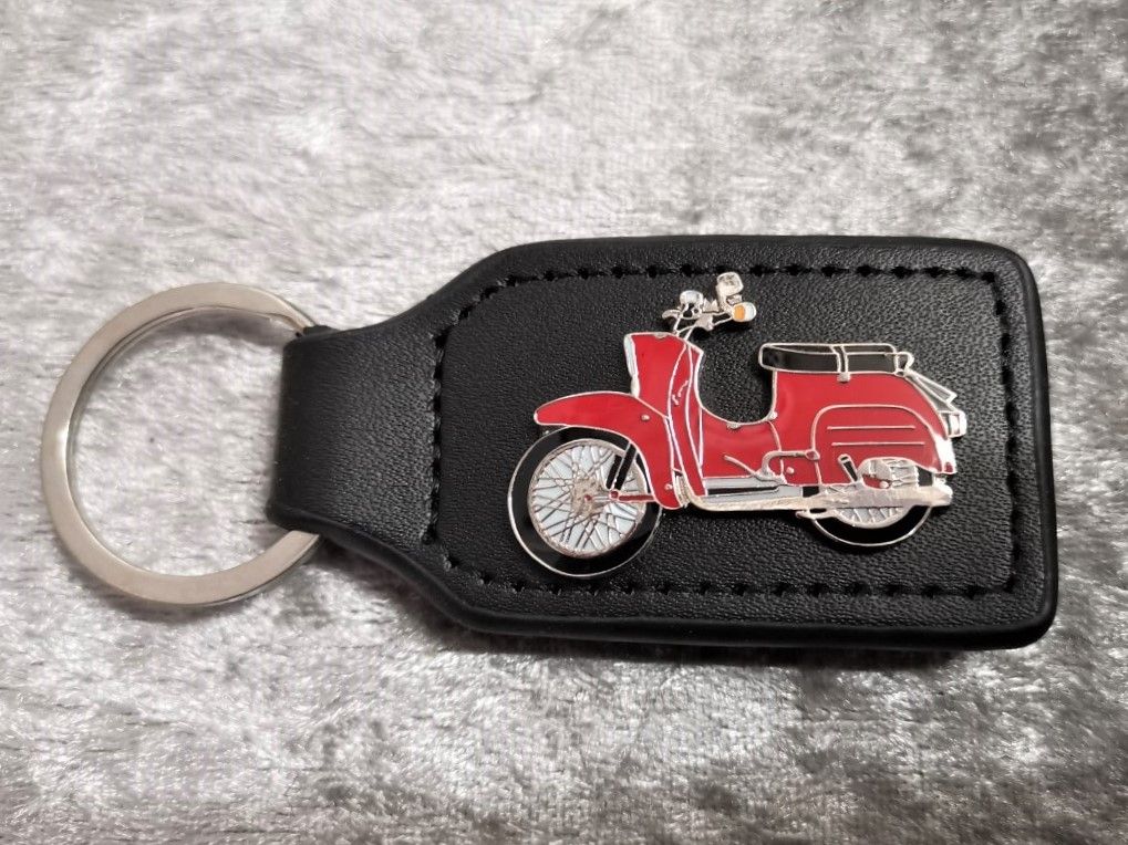 As Simson Swallow badged keyring (0556)