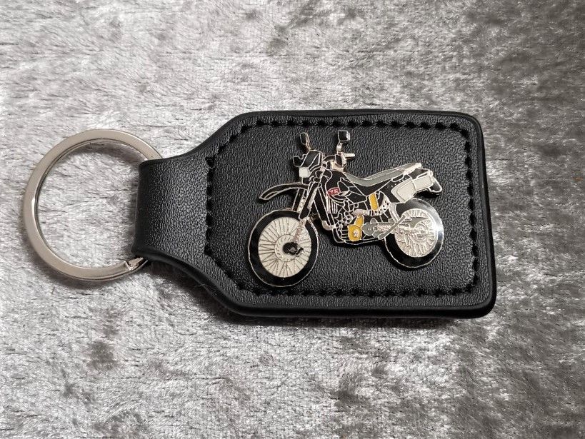 As Husqvarna TE610 badged keyring (0702)