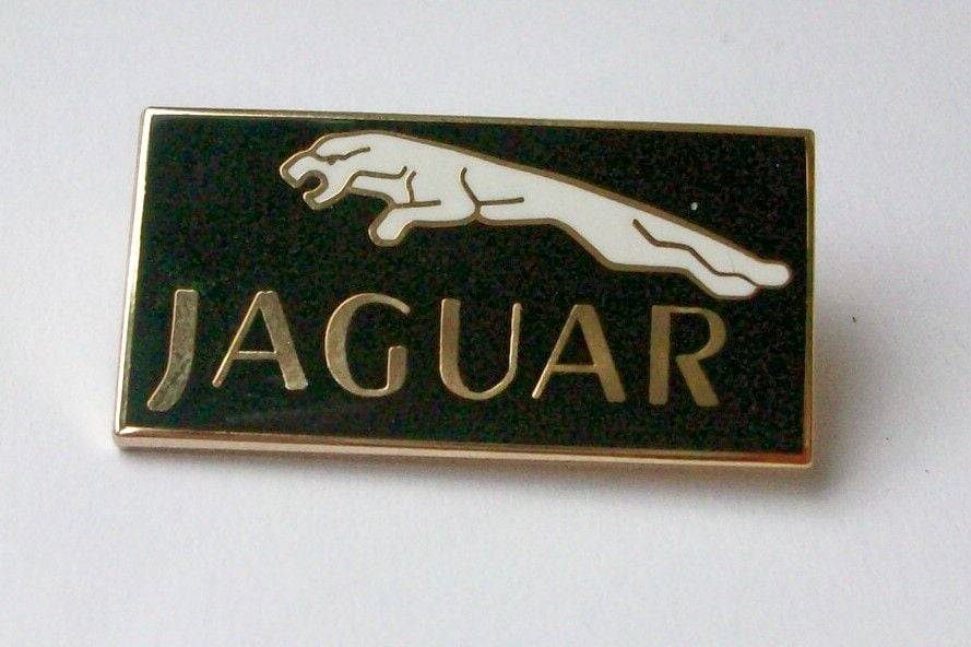 Jaguar lapel pin badge