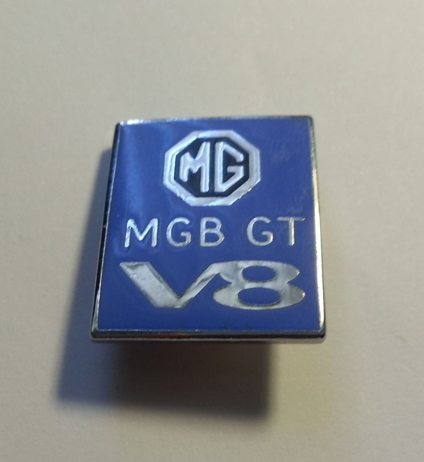MGB GT V8 lapel pin badge