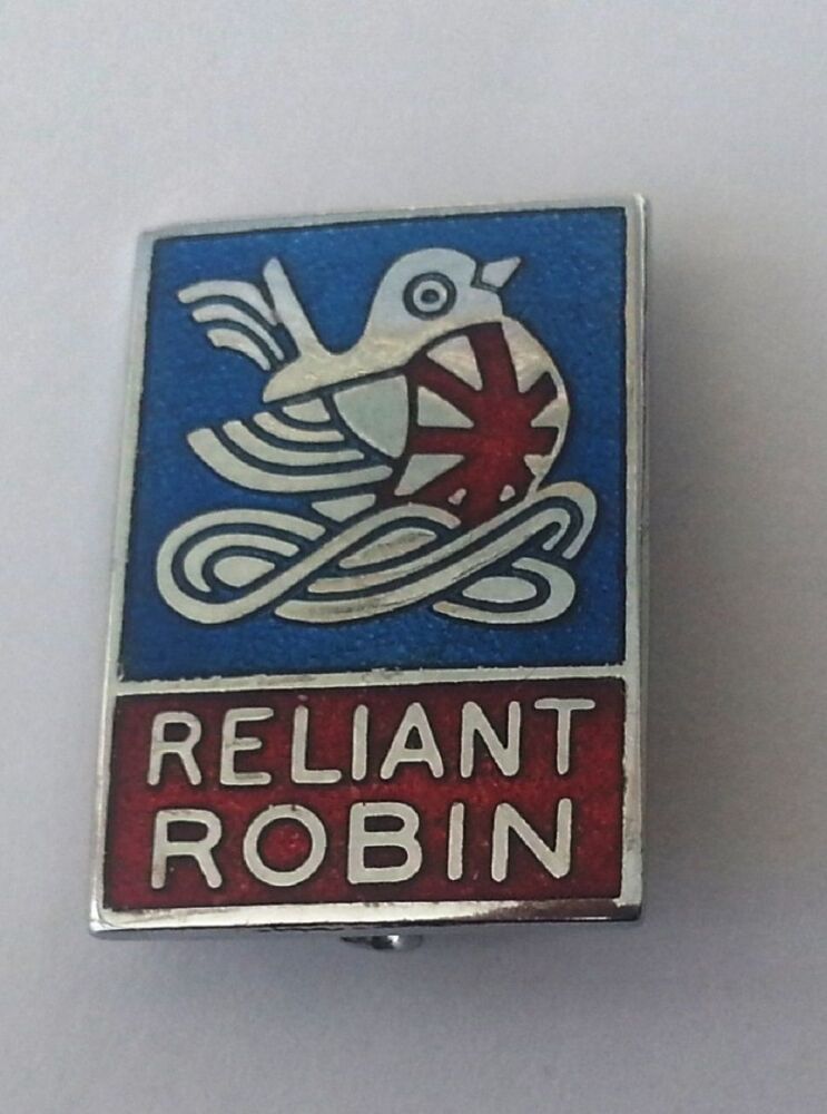 Reliant Robin lapel pin badge