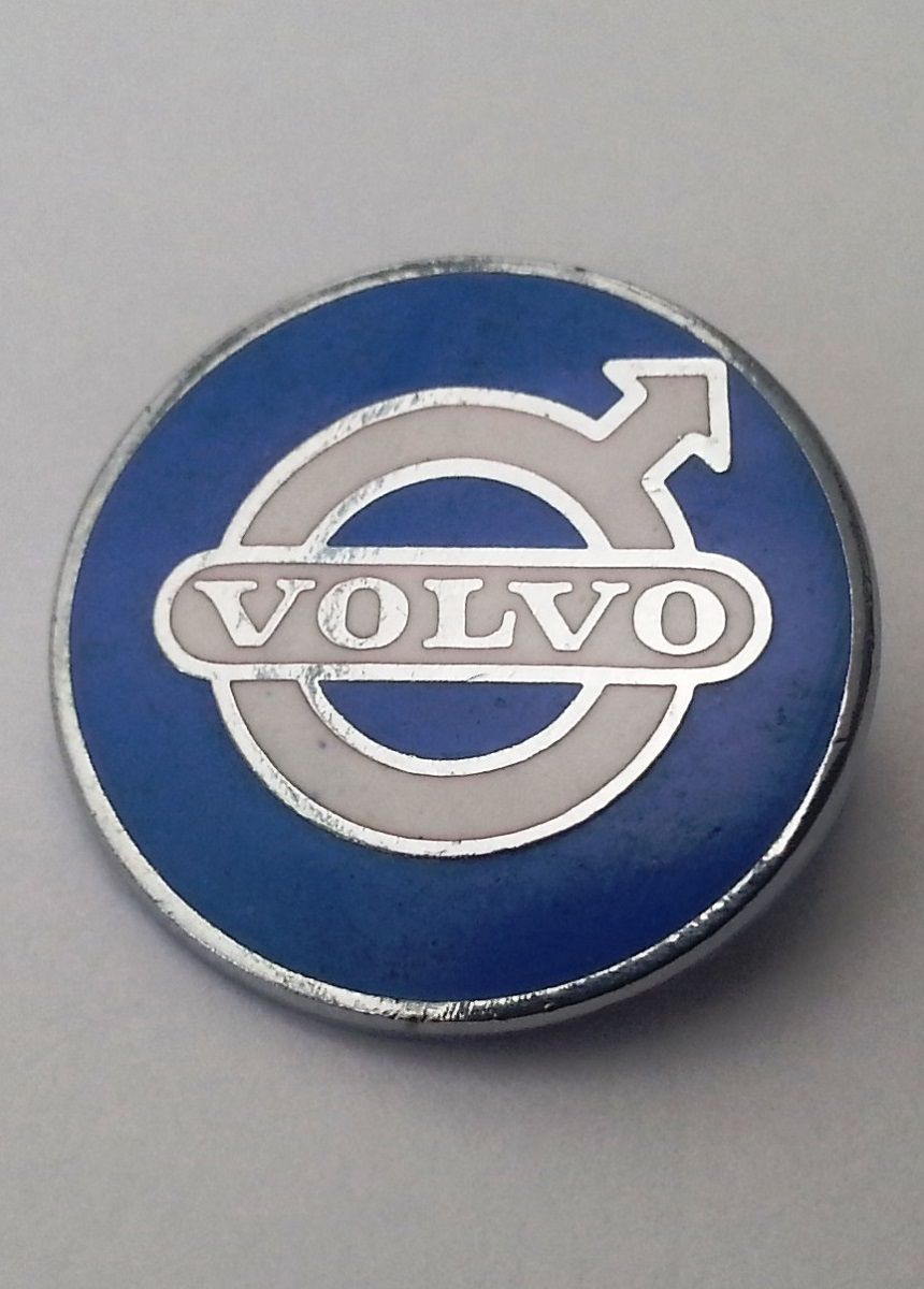Volvo lapel pin badge