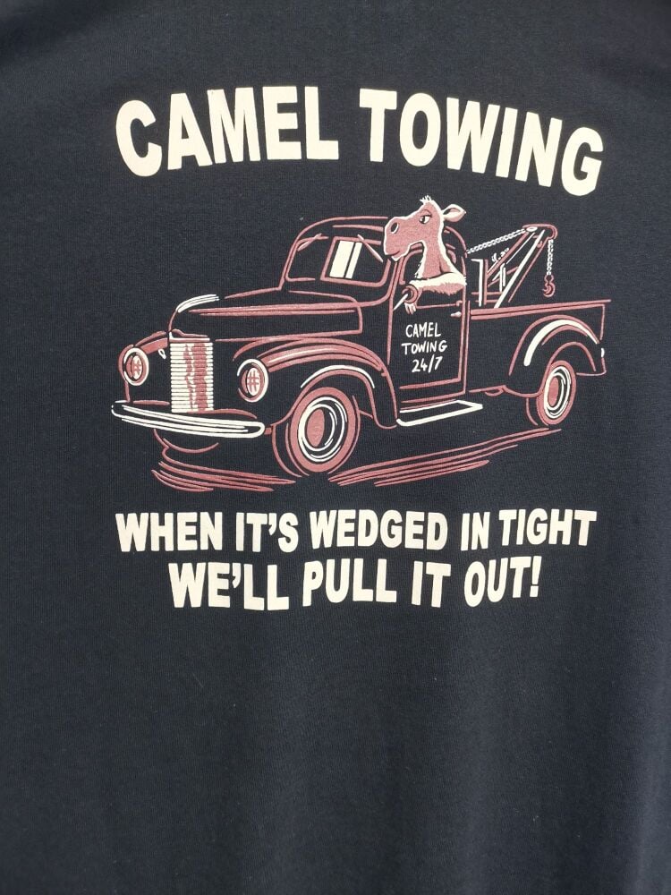 Camel Towing Tee Shirt, size small, chest 35"