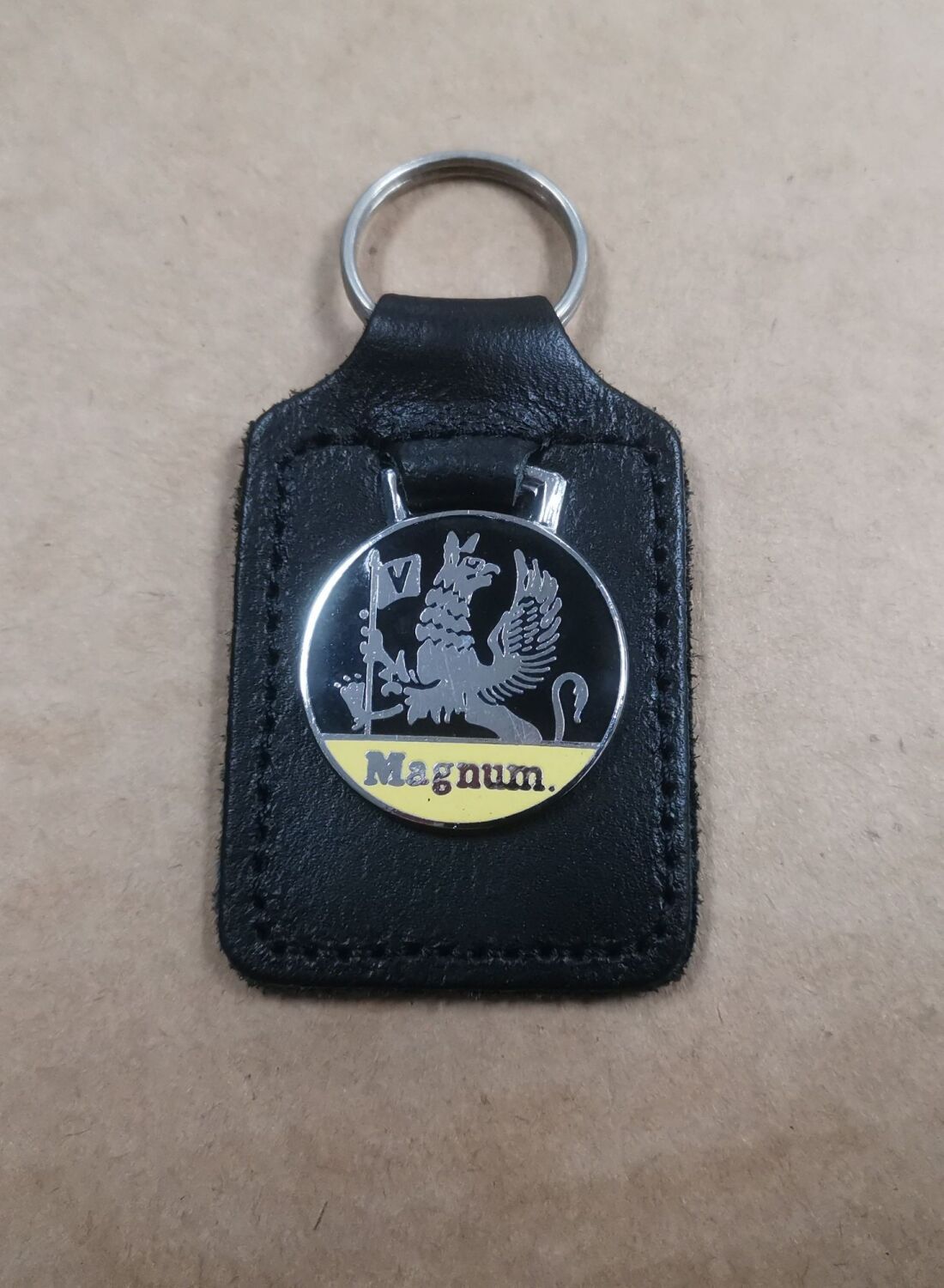 Vauxhall Magnum keyring