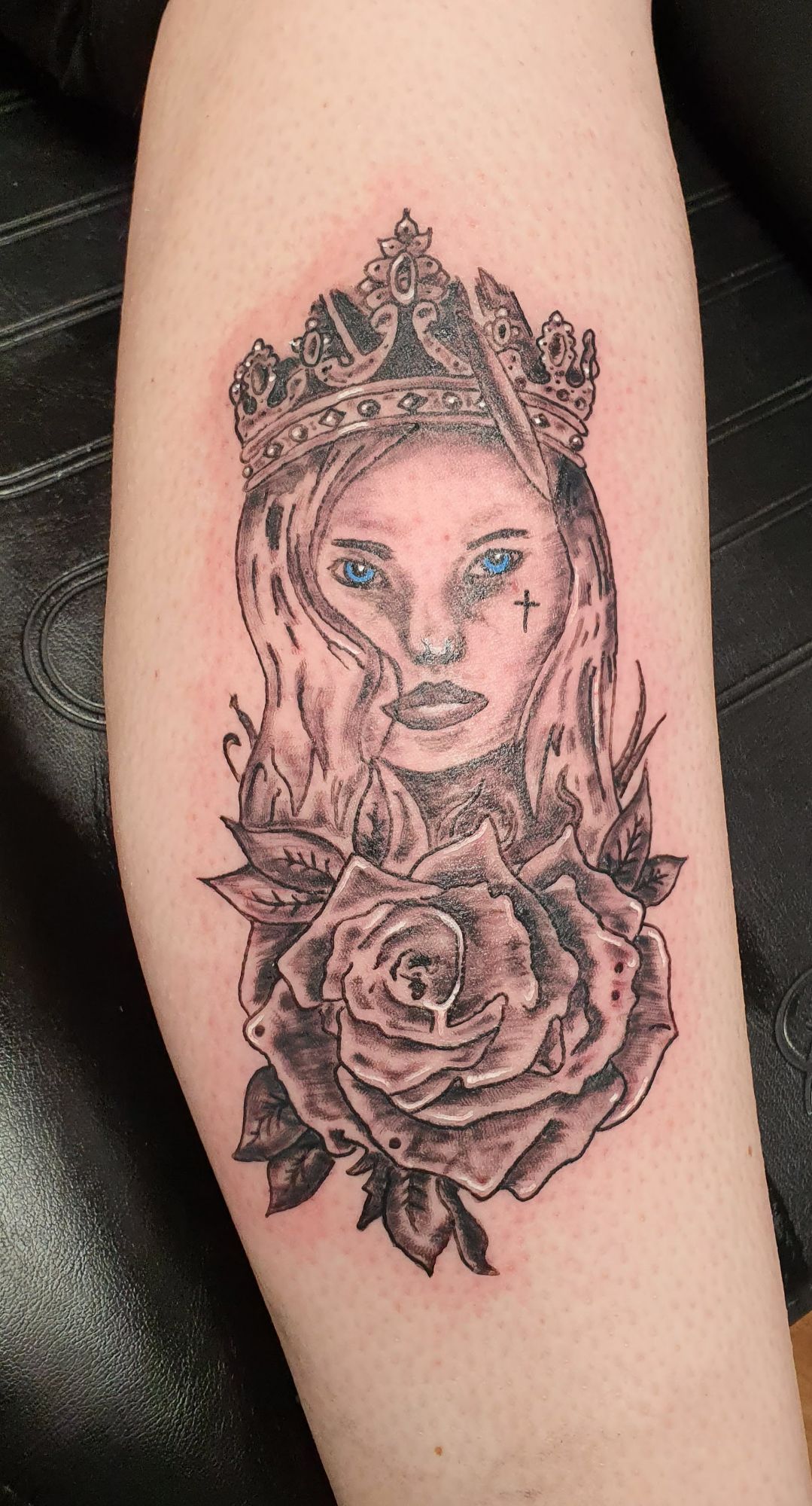 Rose and crown tattoo