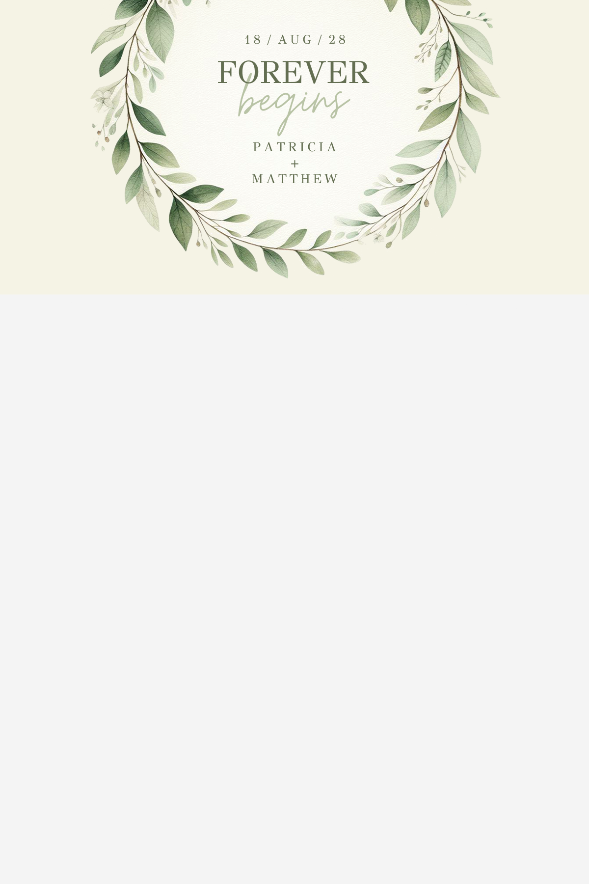 W18 Green Foliage Wreath Photo Booth