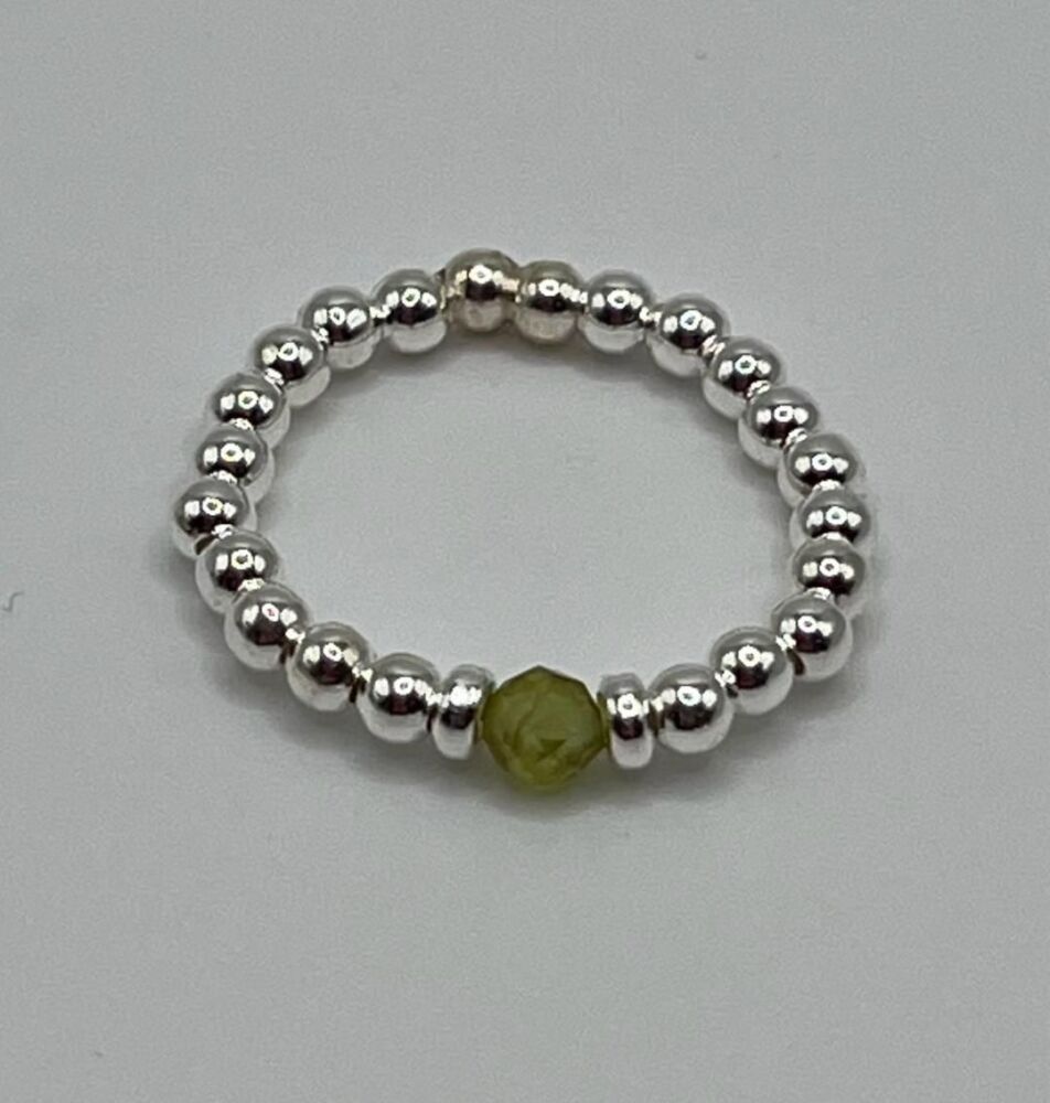 August Birthstone Ring - Peridot