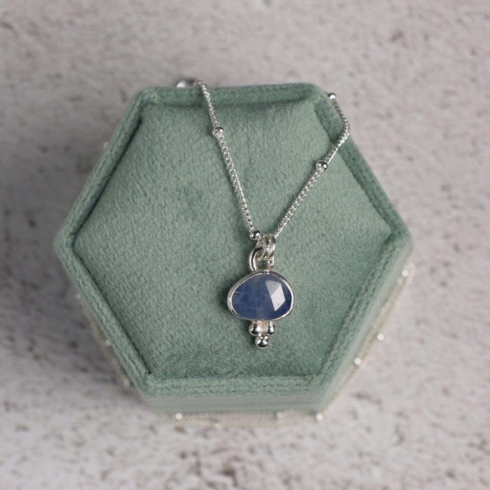 Cali Necklace