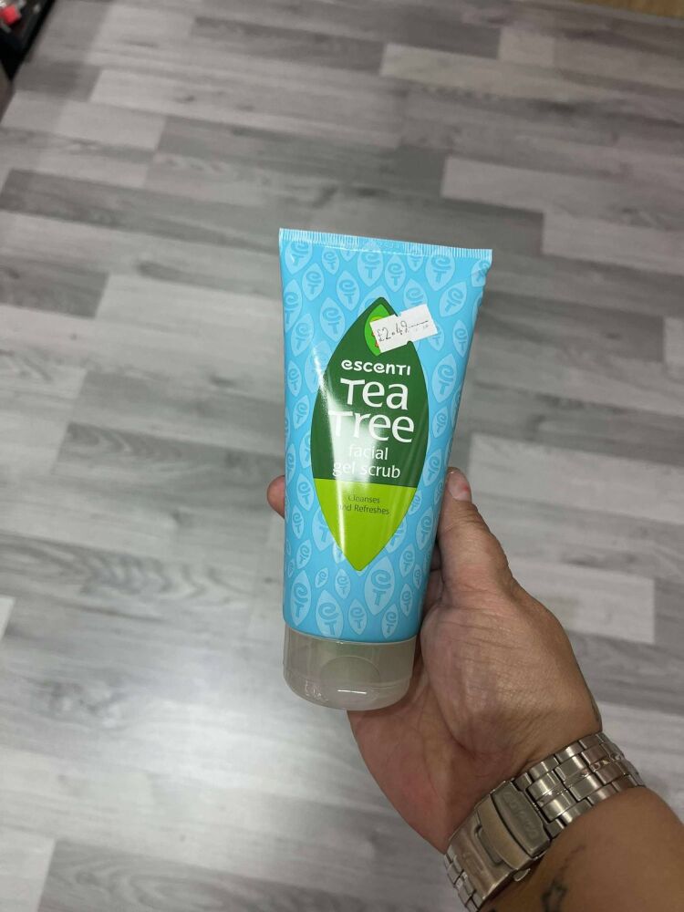 teatree facial scrub