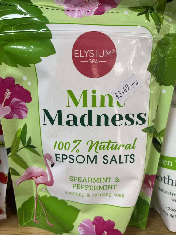 Spearmint and peppermint bath salts