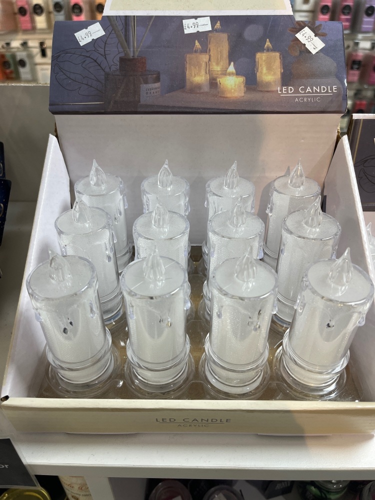 Medium acrylic candle light up