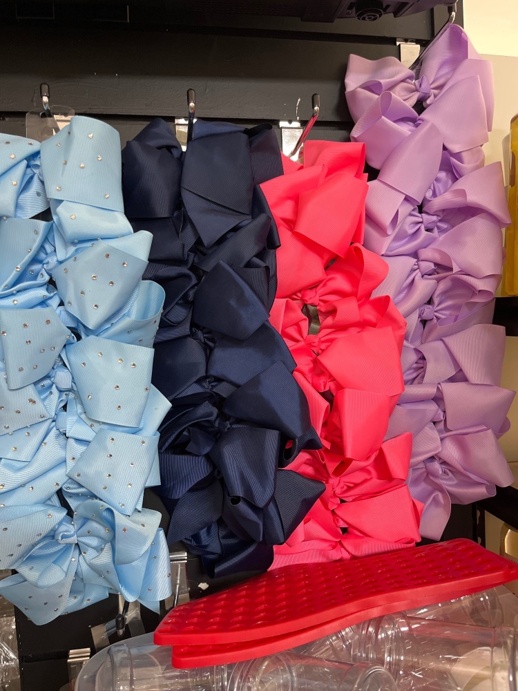Large hair bow various colours see TikTok live