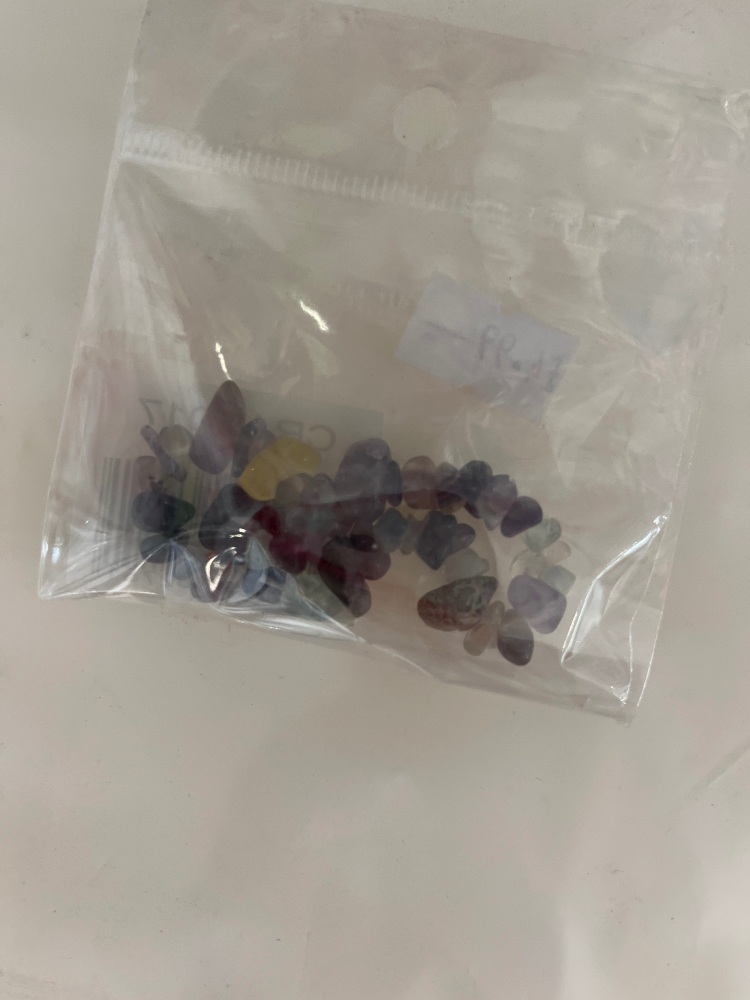 Fluorite chip beacelet