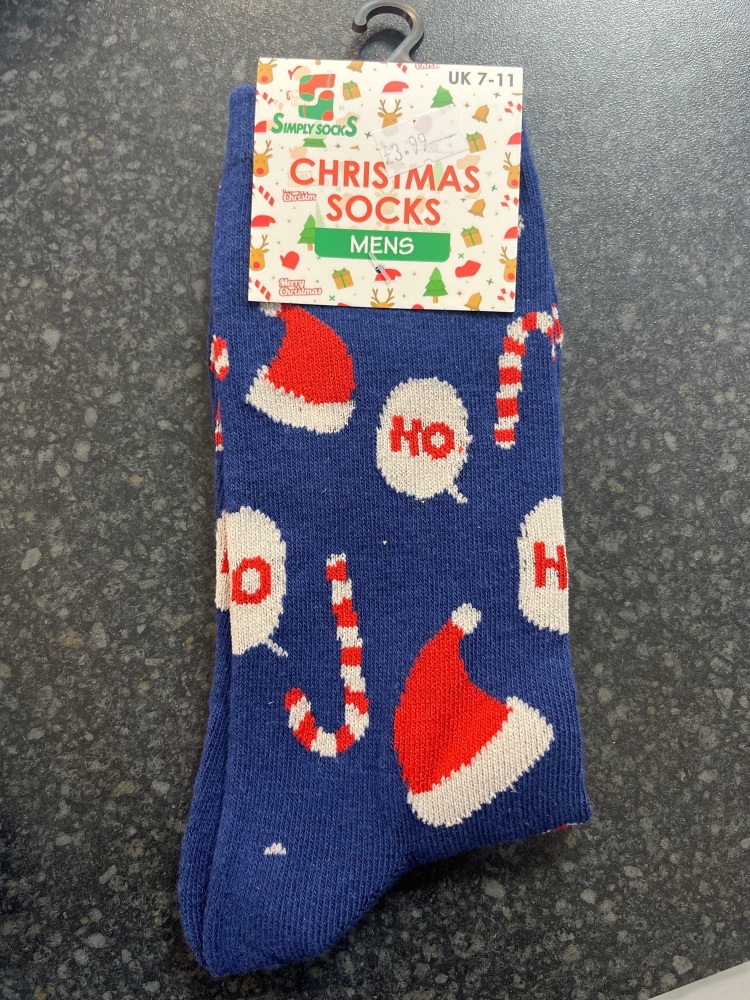 Men’s socks 7-11 blue with Santa hats and candy cane