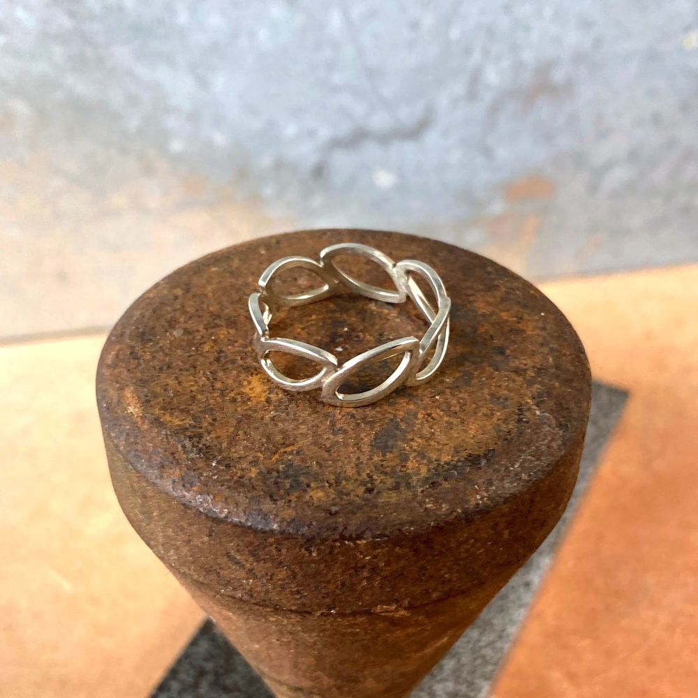 Simple silver ring of ovals
