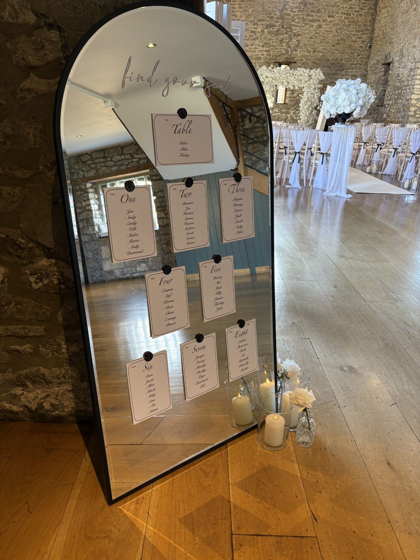black large table plan
