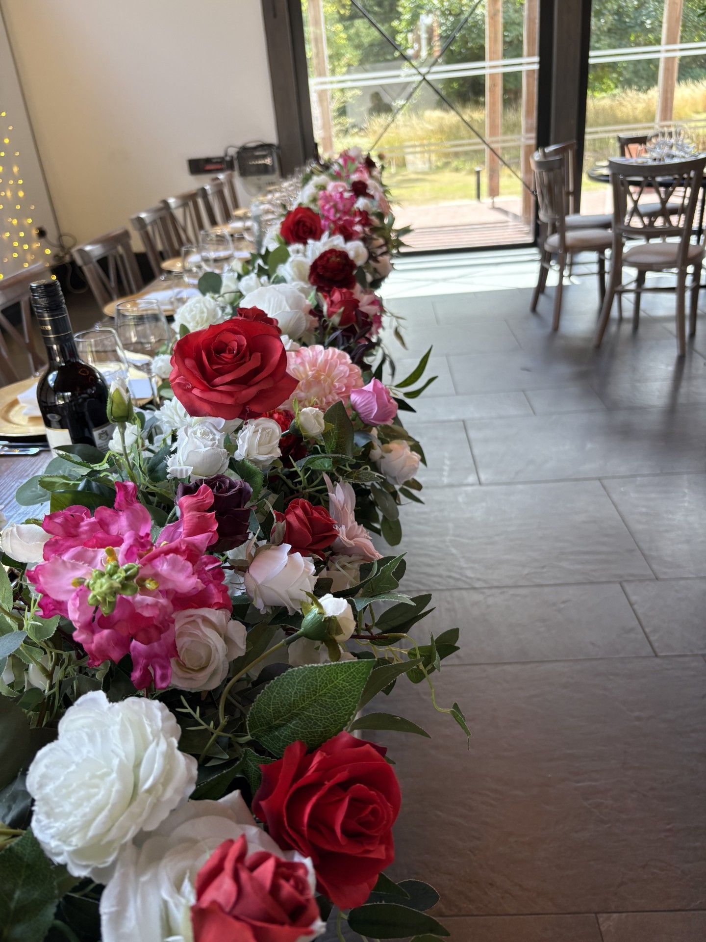 top table runner
