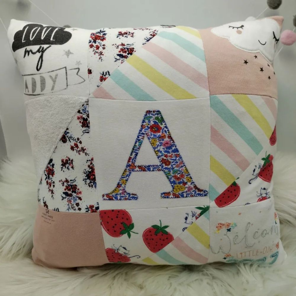Blankets &  Cushions
