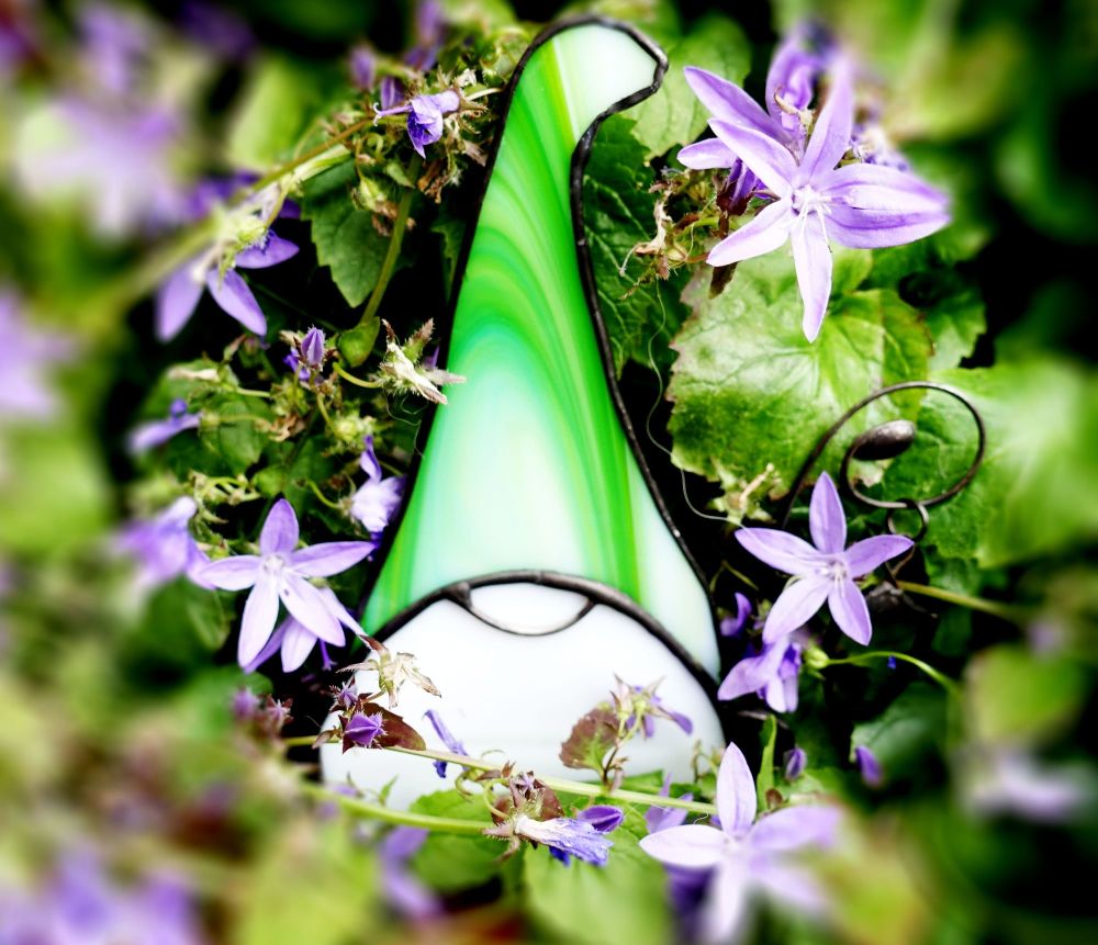 potGnome_StainedGlass7