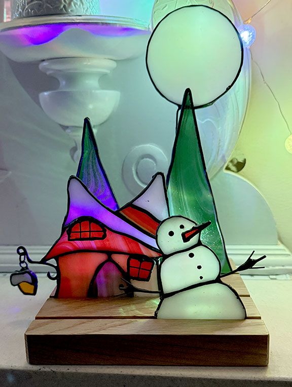 Stained-Glass-3D-Christmas-Diorama