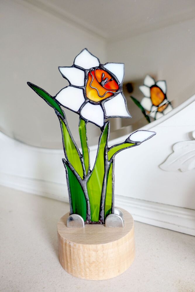 daffodil-Stained-glass-ornament