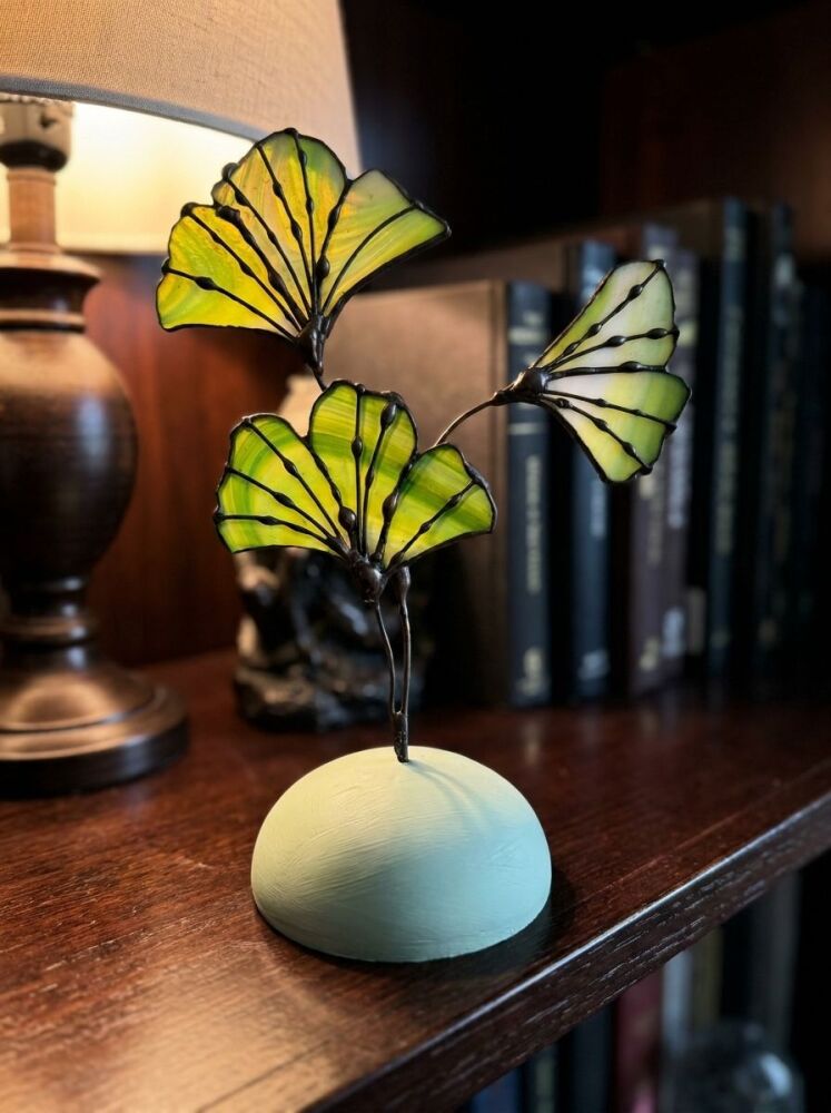 ginko-stained-glass-art-2.jpg_202605111247 (1)
