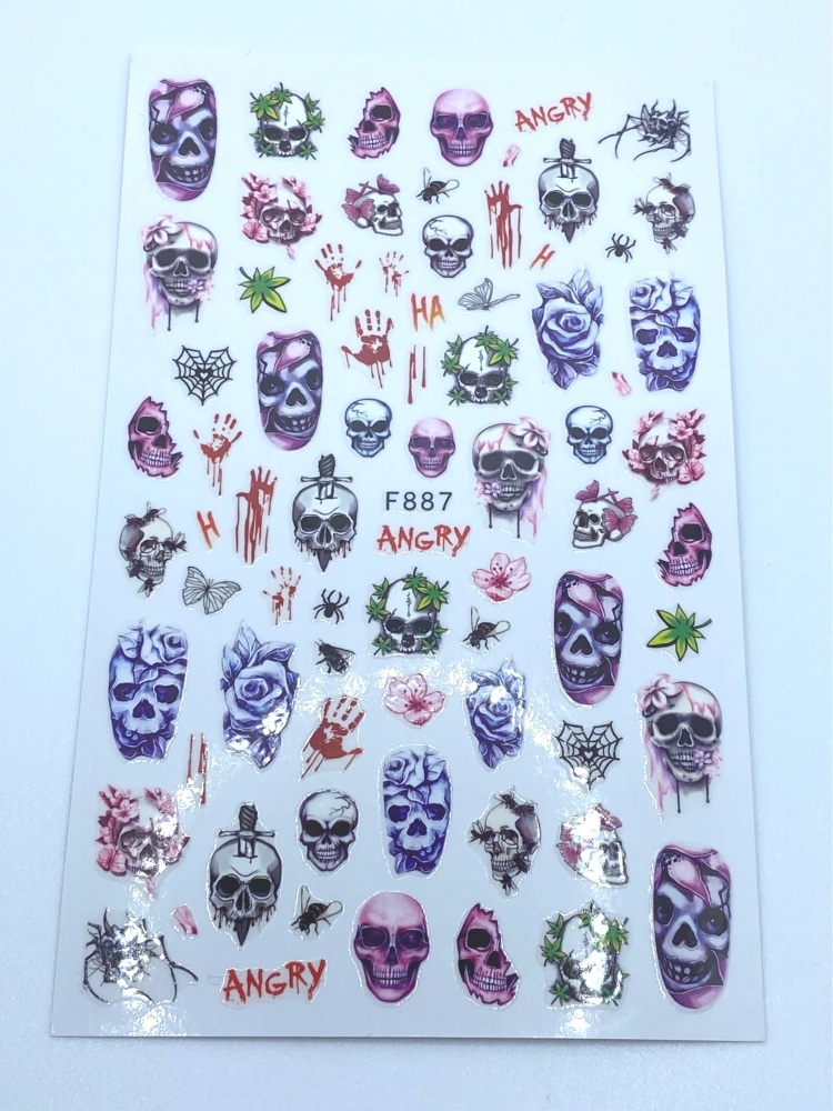 Skulls & Scares