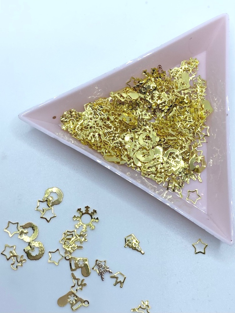 Super cute Mini gold Christmas charms mix  !