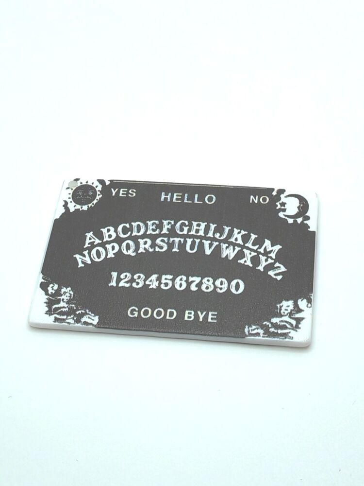 Ouija mini mixing plate.