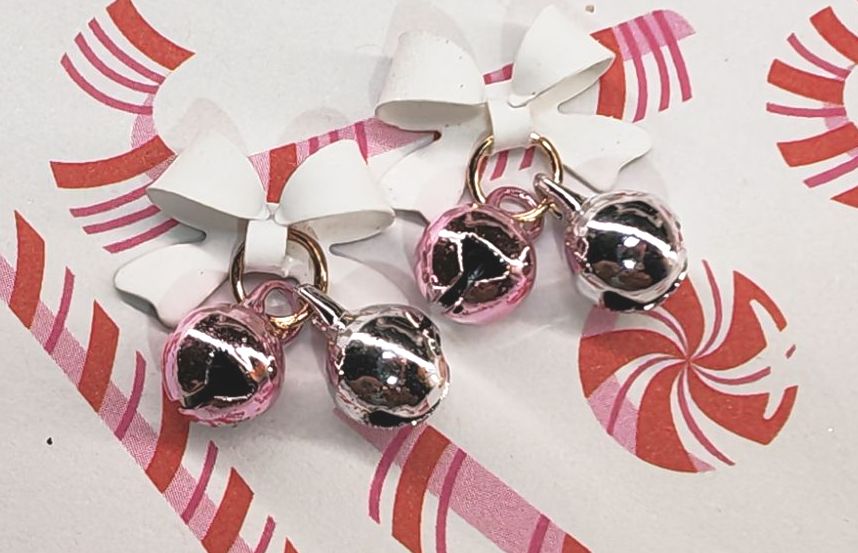 White Bows and Baubles