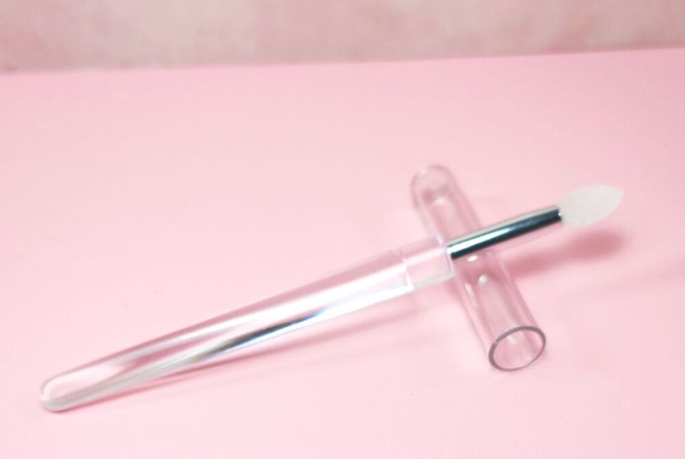 Silicone pigment tool