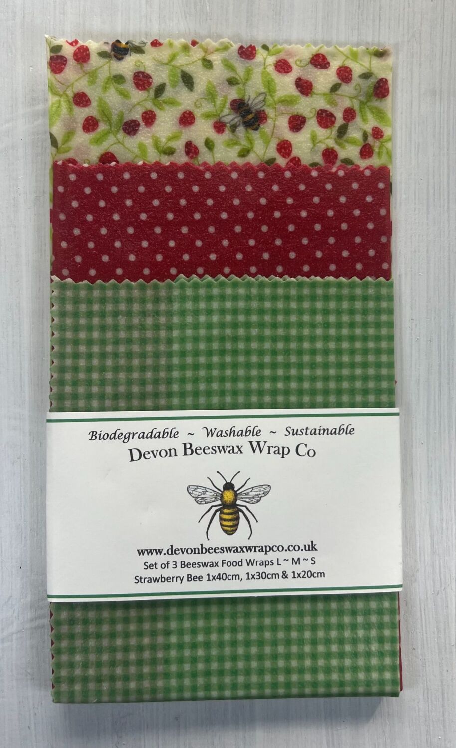 Strawberry Bee, Gingham Red, Gingham Green