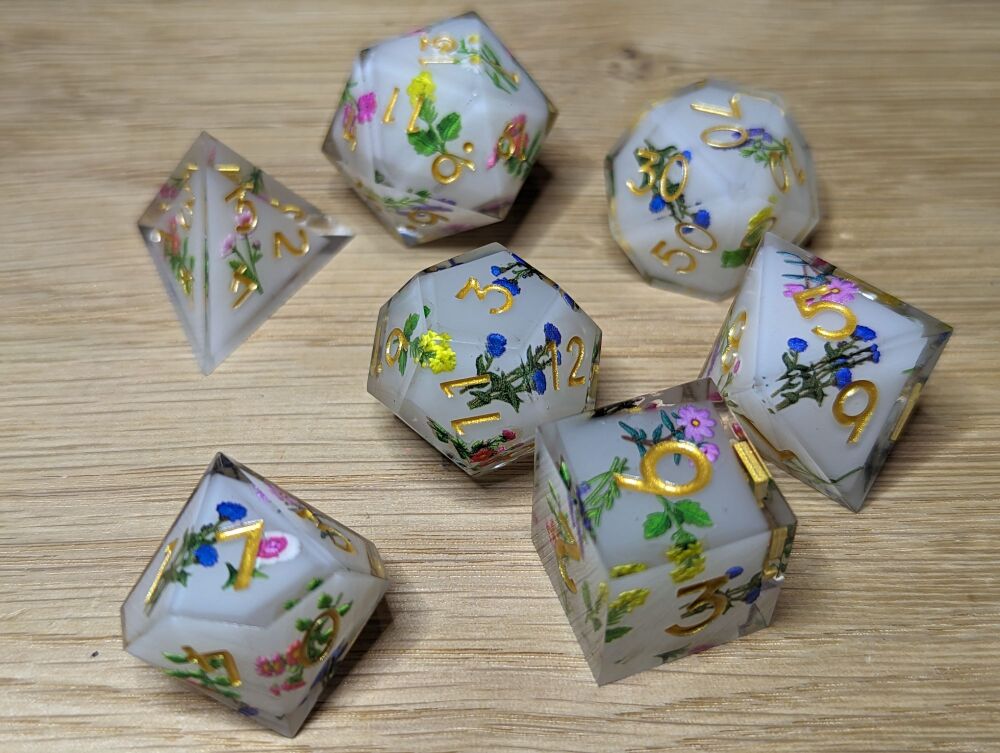 Dice - Floral - Sharp Edge Resin