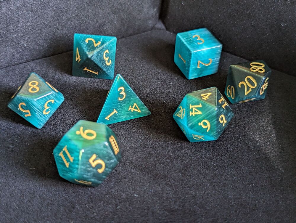 Blue Glass Cat's Eye Dice Set