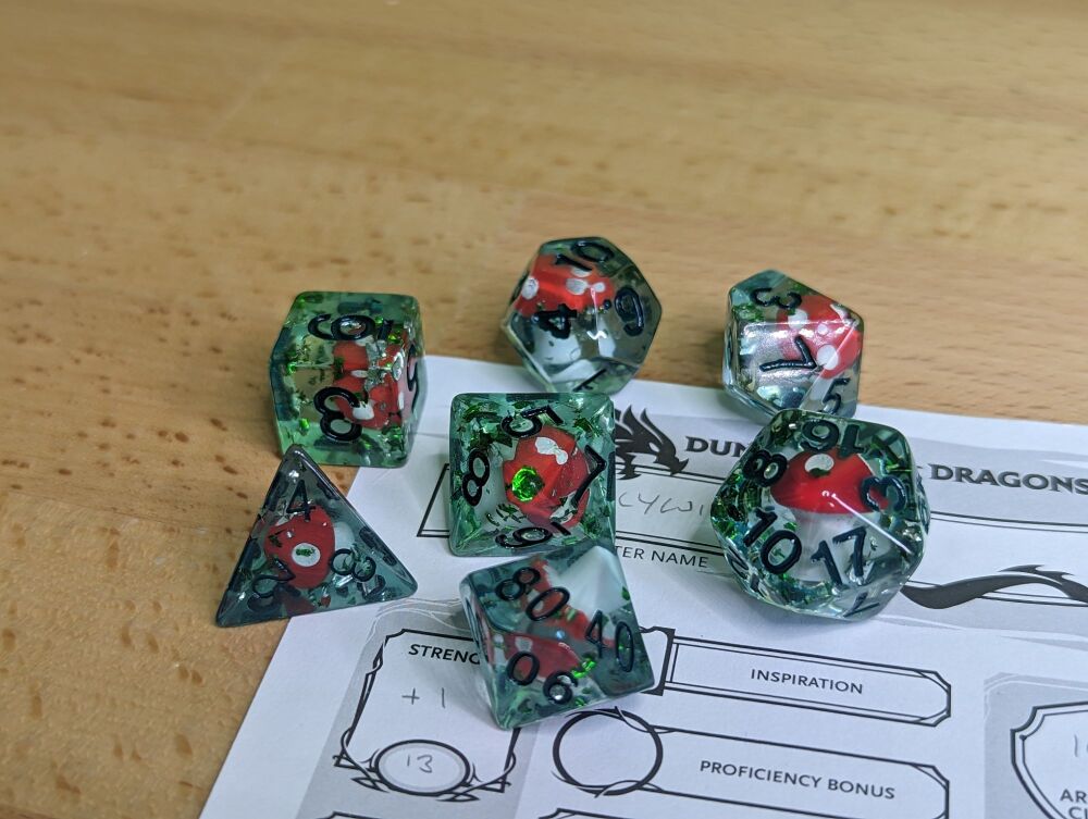 Toadstool Dice Set