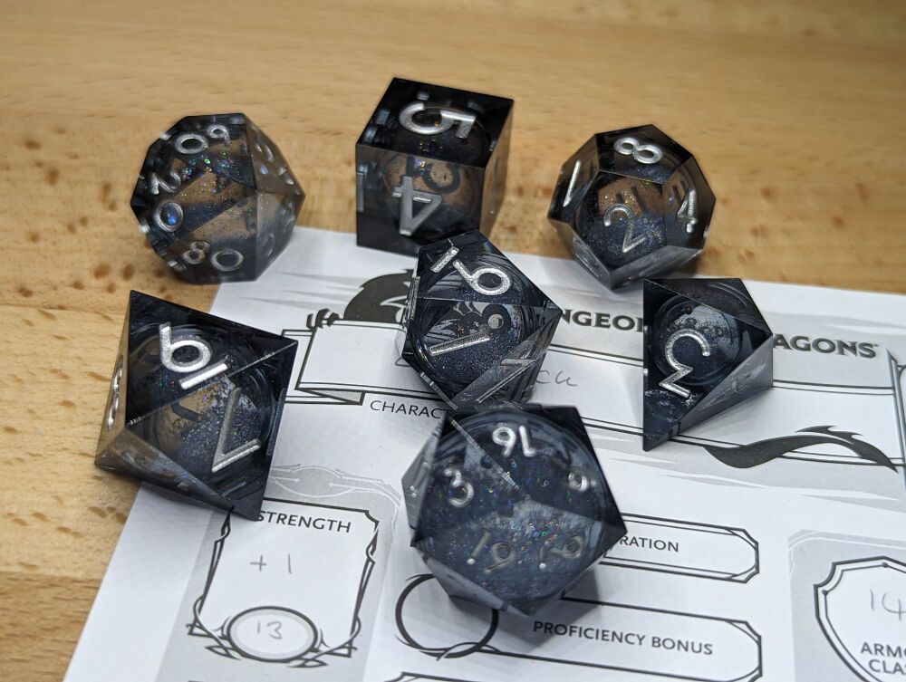 Dice - Magical Darkness - Sharp Edge Resin
