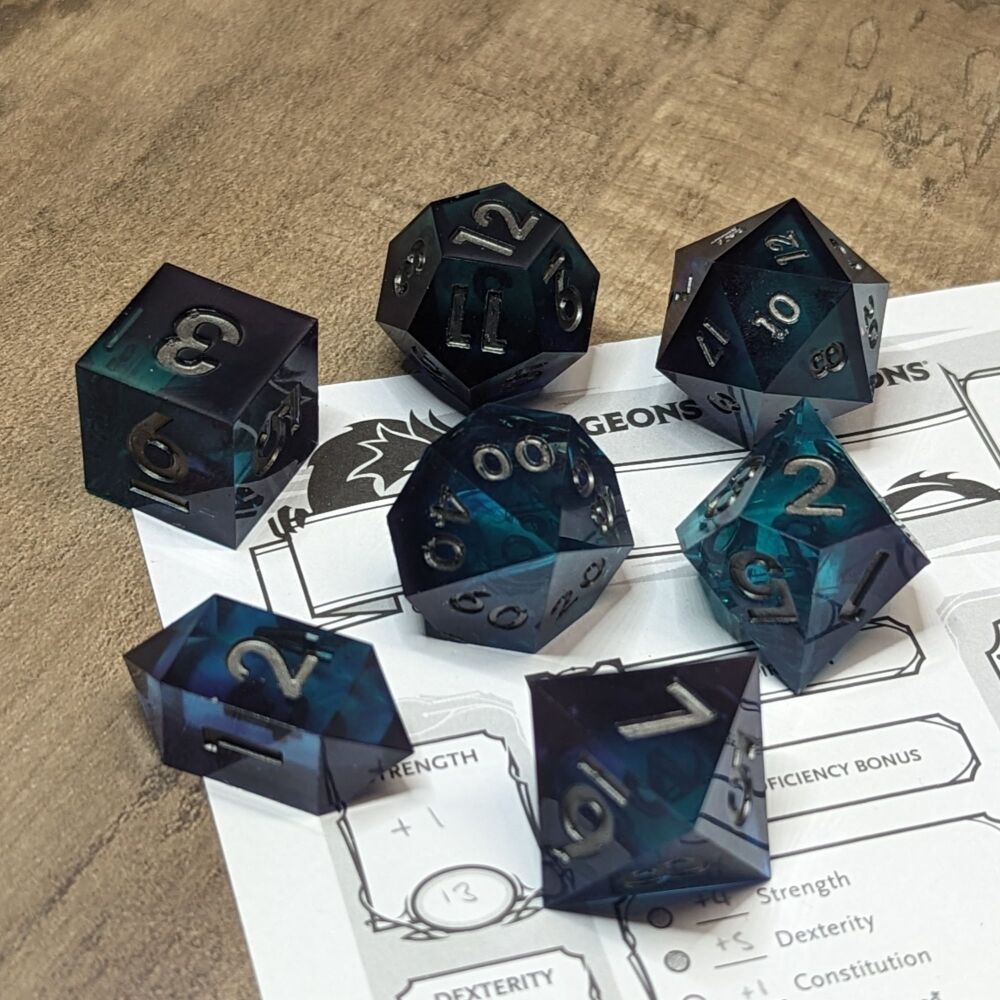 Dice - Shadowed Aurora - Sharp Edge Resin