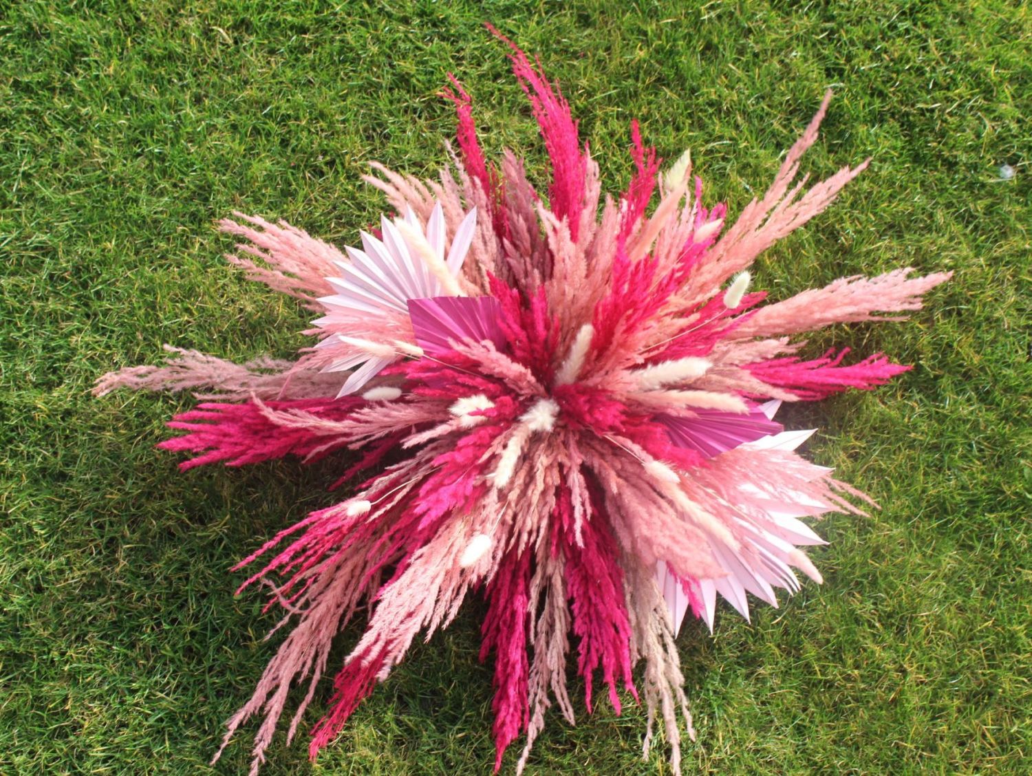 pampas-wall-decor-salon-pampas-grass-west-yorkshire