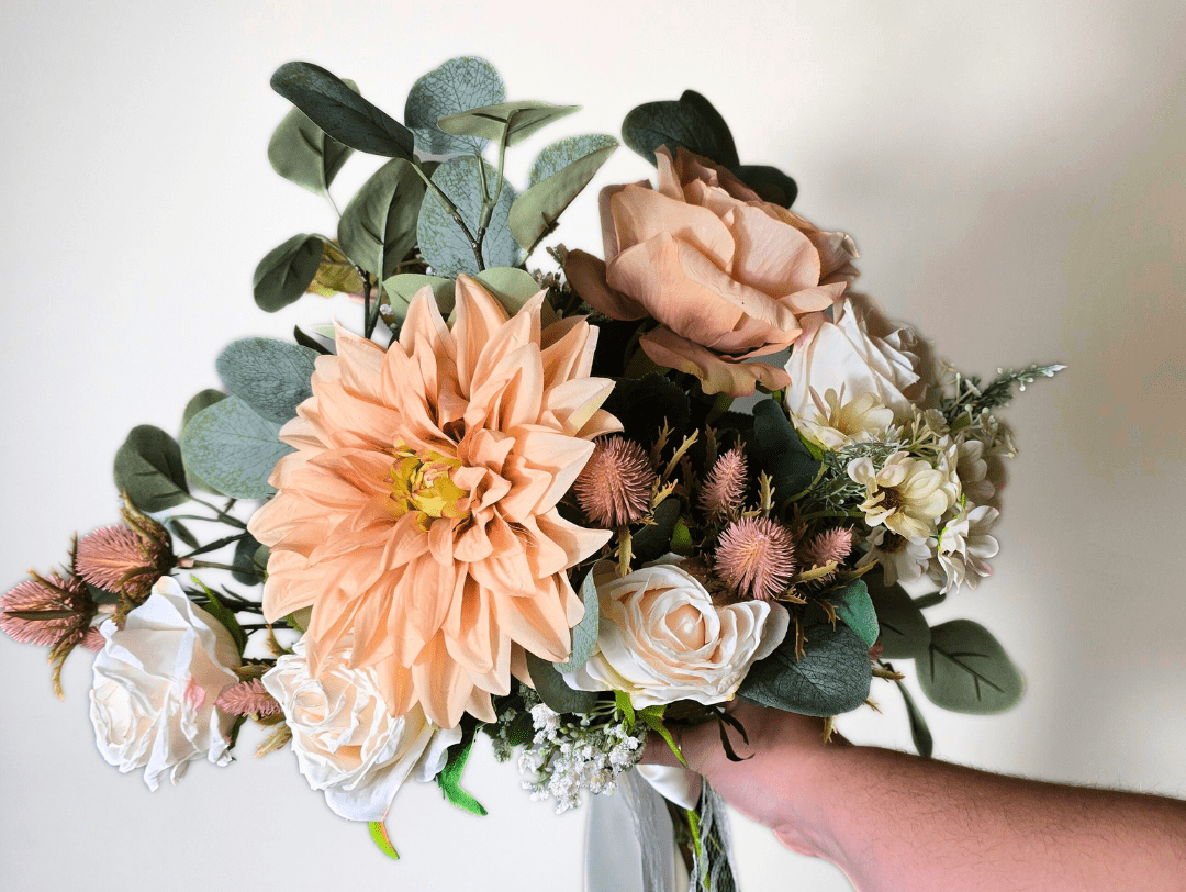 NUDE ARTIFICIAL BRIDAL BOUQUET