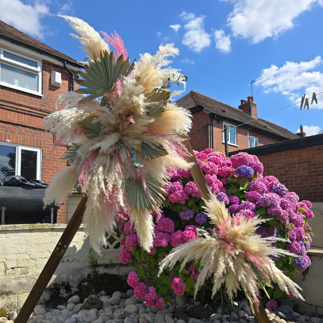 100CM SAGE GREEN & PINK PAMPAS ARCH DECORATION