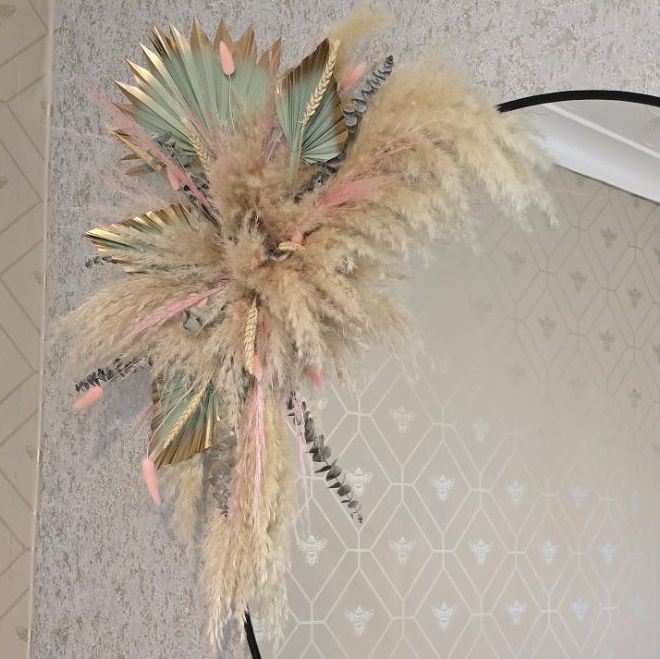 SAGE GREEN & PINK PAMPAS GRASS MIRROR DISPLAY
