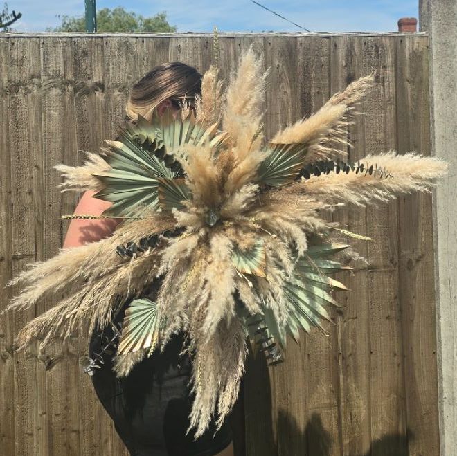 LARGE SAGE GREEN PAMPAS GRASS ARRANGEMENT