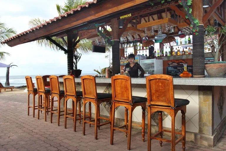 Bali Palms 104