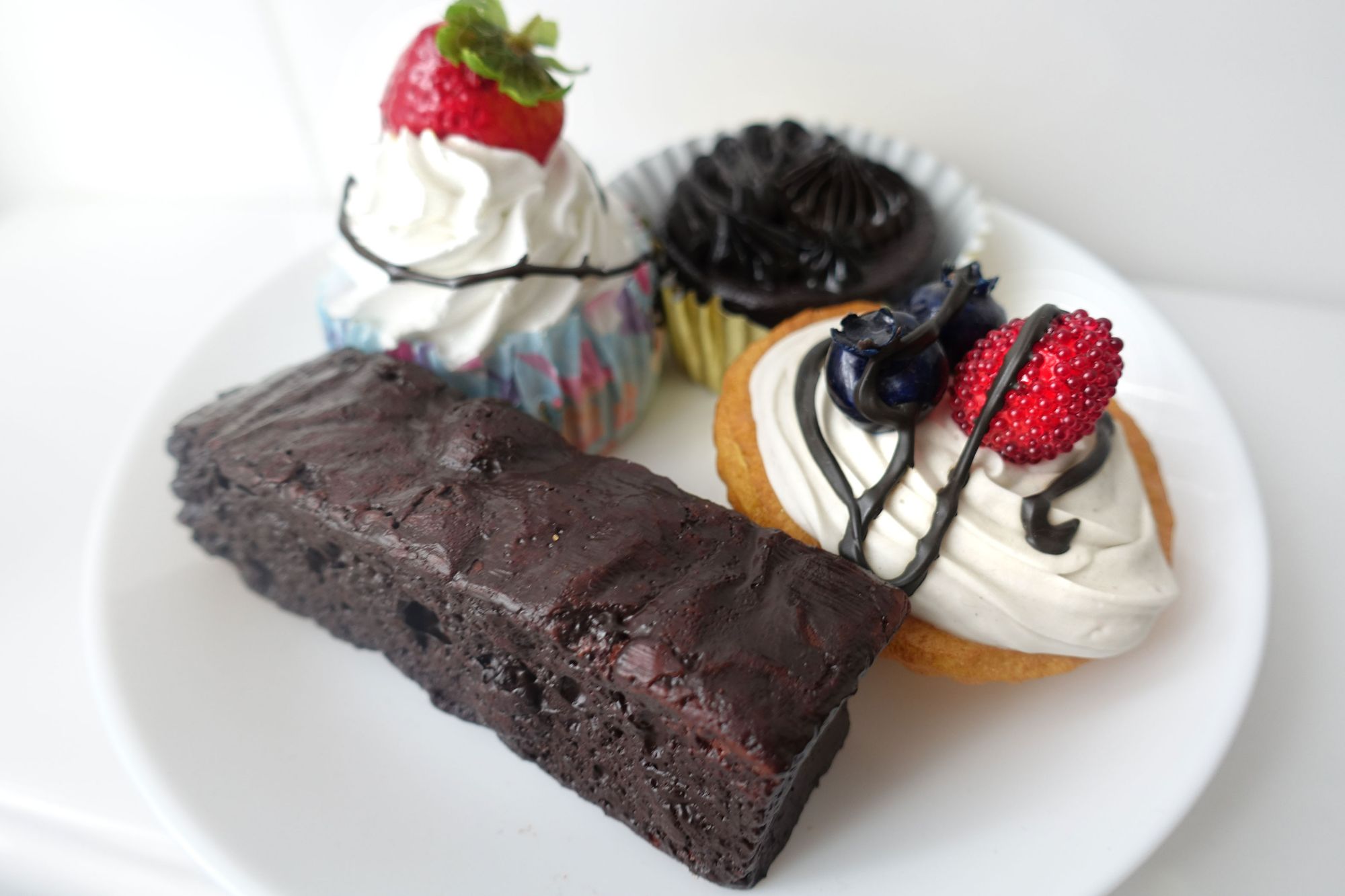 mixedCakes_FakeFood3
