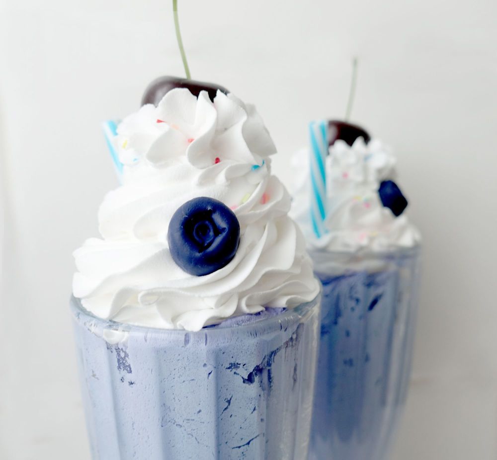 blueberry-milkshake