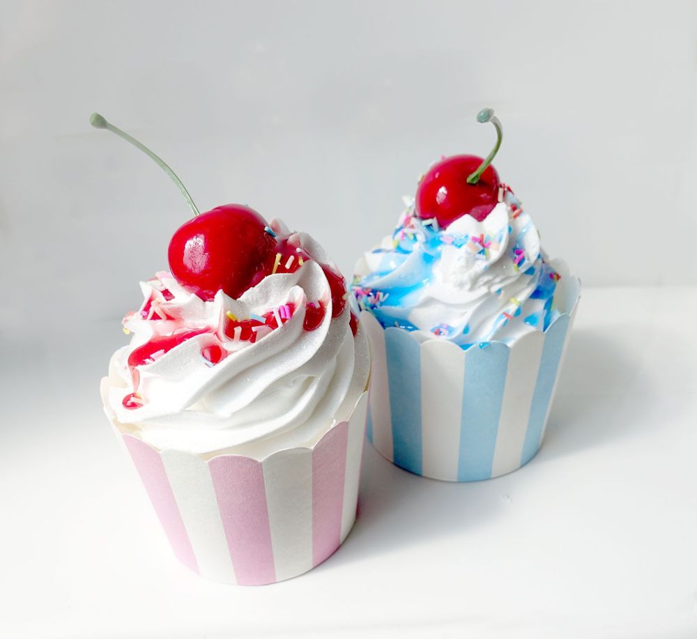 Duo of Cupcakes with a Red White and Blue theme