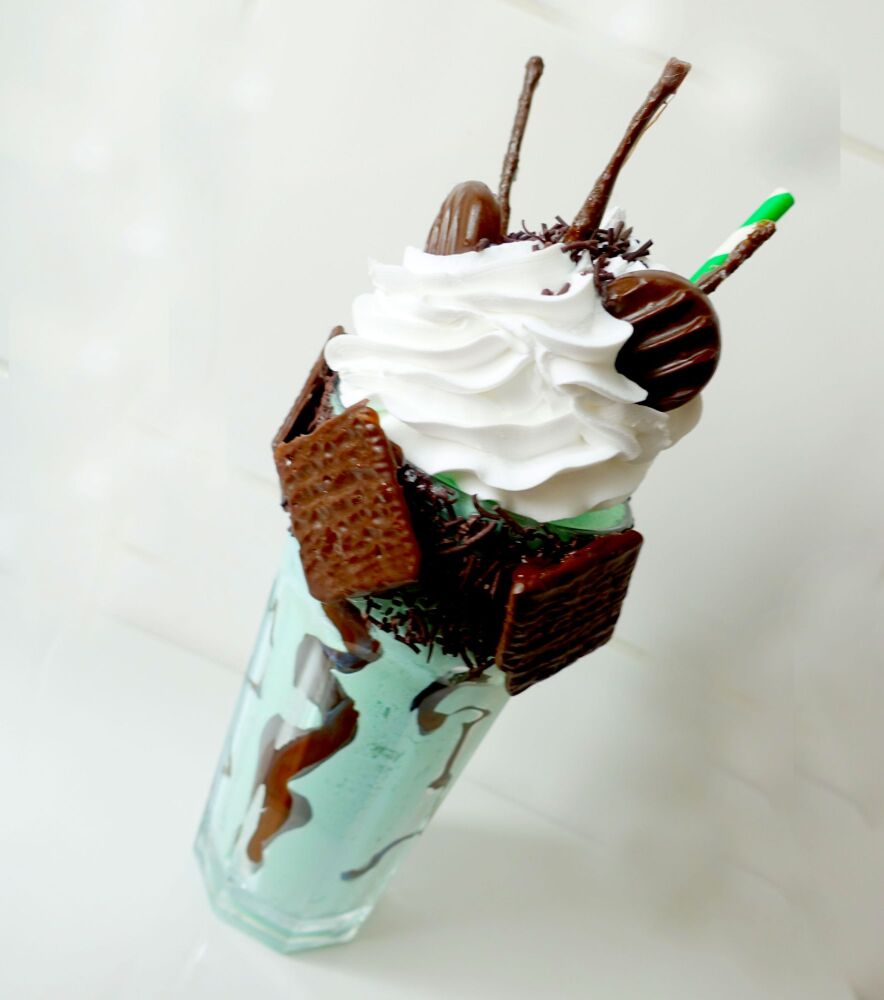 Mint-After-Eight-Shake-Biteme2